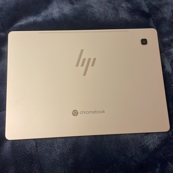 HP Chromebook X2 11 Tablet - Picture 5 of 7